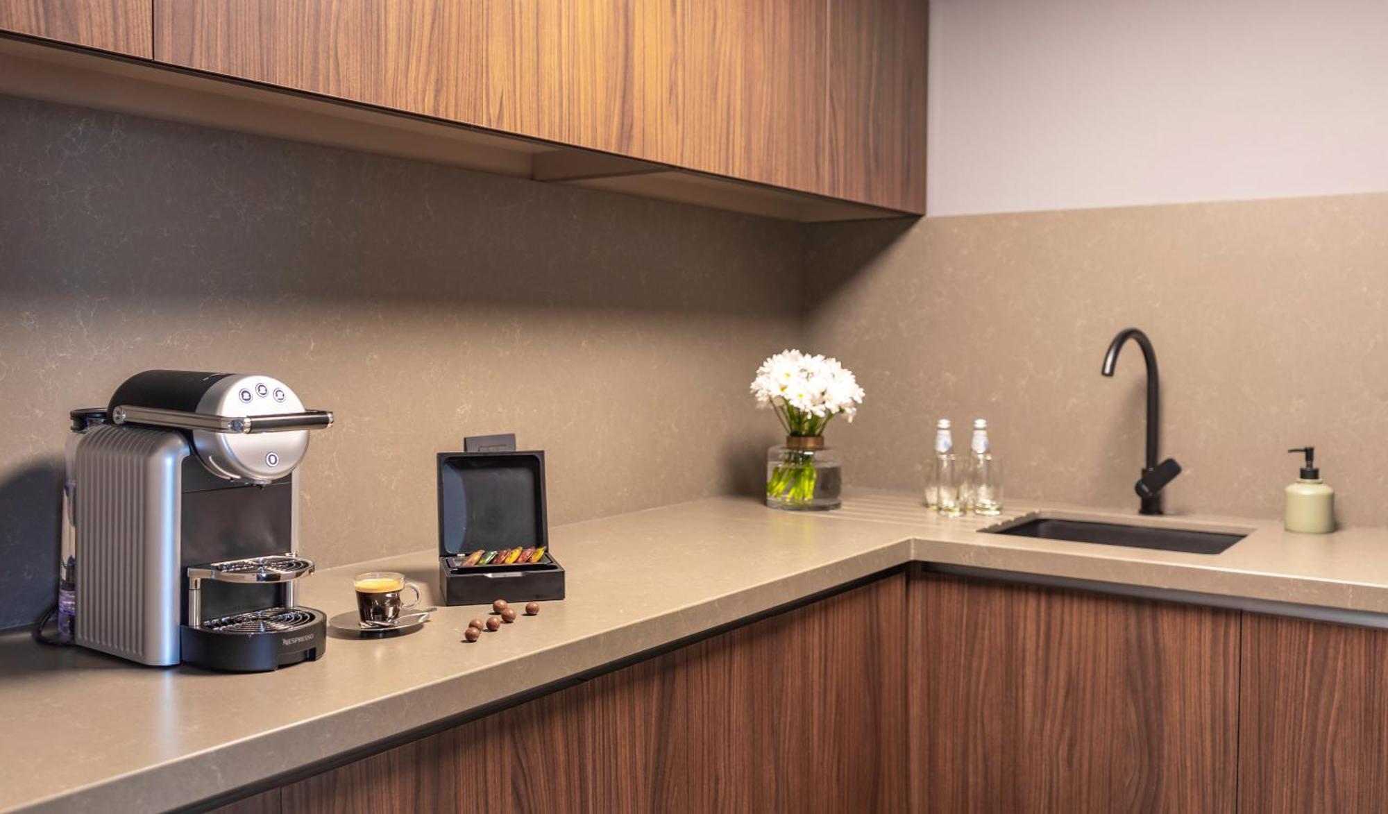 Pullman Santiago Vitacura Екстер'єр фото A Nespresso machine in a kitchen