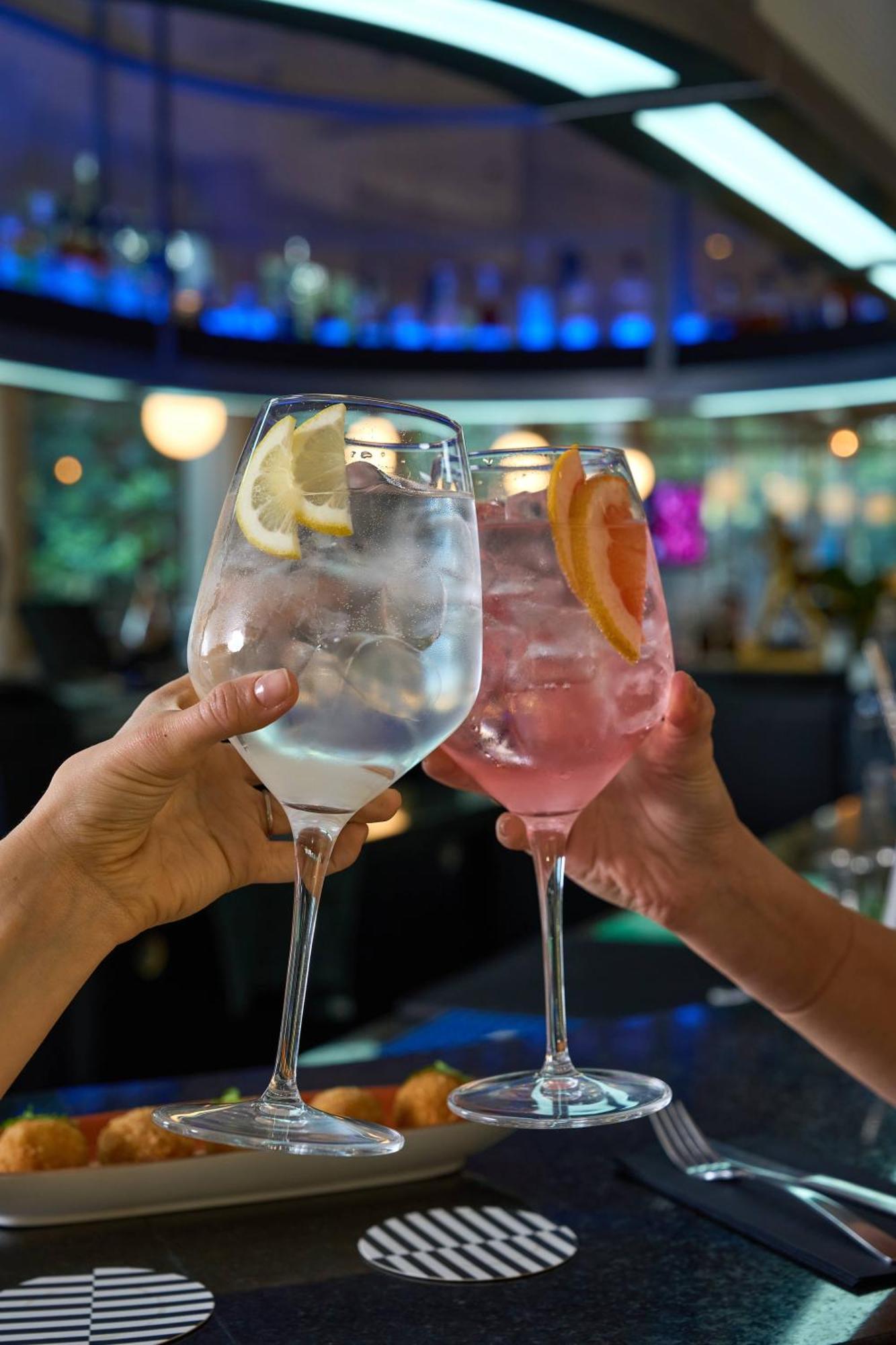 Pullman Santiago Vitacura Екстер'єр фото Prosecco Spritz